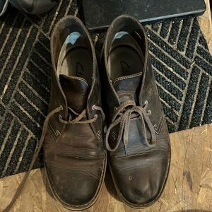 Men’s clark brown suede boots